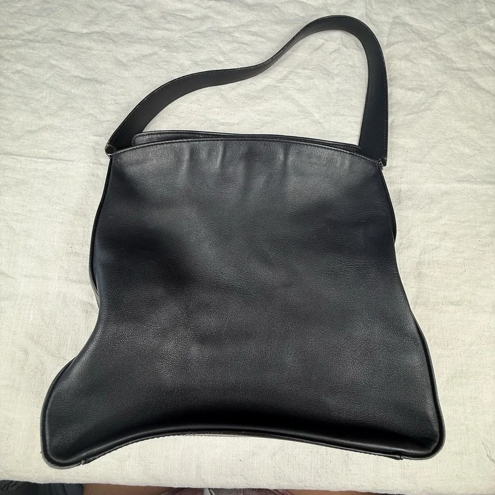 Vintage Coach Hobo Black Leather Shoulder Bag Style 9180 Made in USA Zip Top